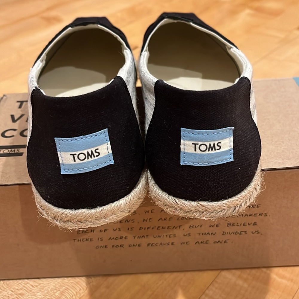 TOMS Classic Black Ivy League Stripes Slip-on, Women’s size 10 - Picture 5 of 6